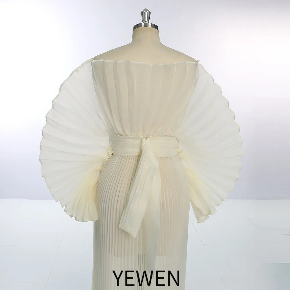 2026 New Off White Pleated Max - Baby Xmas Clothing 评论和价格